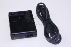 CHARGEUR DE BATTERIE POUR SERIE-M SONY