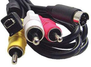 CABLE AV SORTIE 3 x CINCH / S-VHS